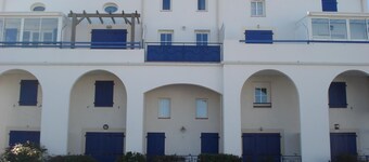 Quiet Area Near Beach â Cosy Duplex with Parking
