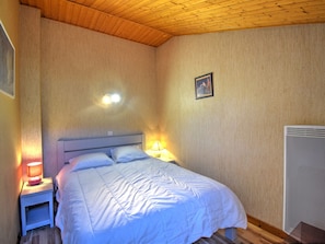 2 bedrooms