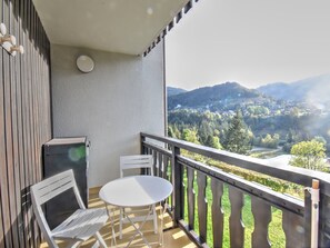 Outdoor dining - Studio in Morzine, near slopes, balcony, parking, 4 pers (Morzine)