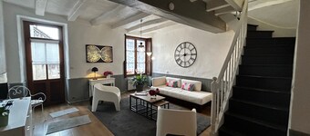 Charming House in Barrou: 2 Bedrooms, WiFi, Pet-Friendly, Near La Roche-Posay & Futuroscope