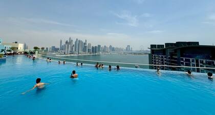 Hospitality Expert 7 Palm Studio: Beach, Pool, Bar