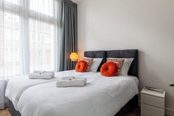 1 chambre, fer et planche à repasser, Wi-Fi gratuit, draps fournis