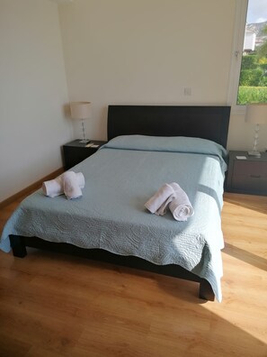 3 habitaciones y caja de seguridad en la habitación