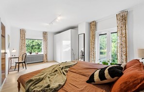 2 عدّة غرف نوم وسرير سفر وواي فاي مجانًا