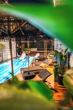 Seasonal outdoor pool - The Grey Alaçatı (Cesme)