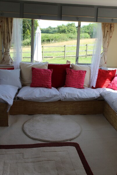 Peaceful location  with views to Exmoor and near Dartmoor walks