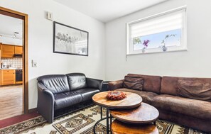Living area - Gorgeous apartment in Hildfeld with WiFi (Hildfeld)