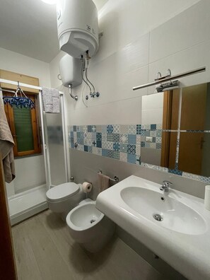 Håndklæder, Sæbe, Toiletpapir