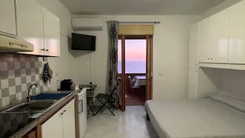 1 camera, Wi-Fi, lenzuola
