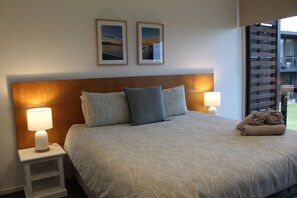 1 soverom, strykejern/-brett, wi-fi (inkludert) og sengetøy