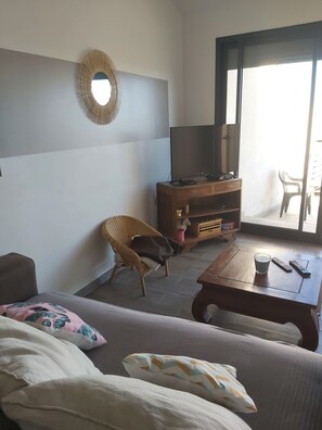 3 Schlafzimmer, Bügeleisen/Bügelbrett, WLAN, Bettwäsche