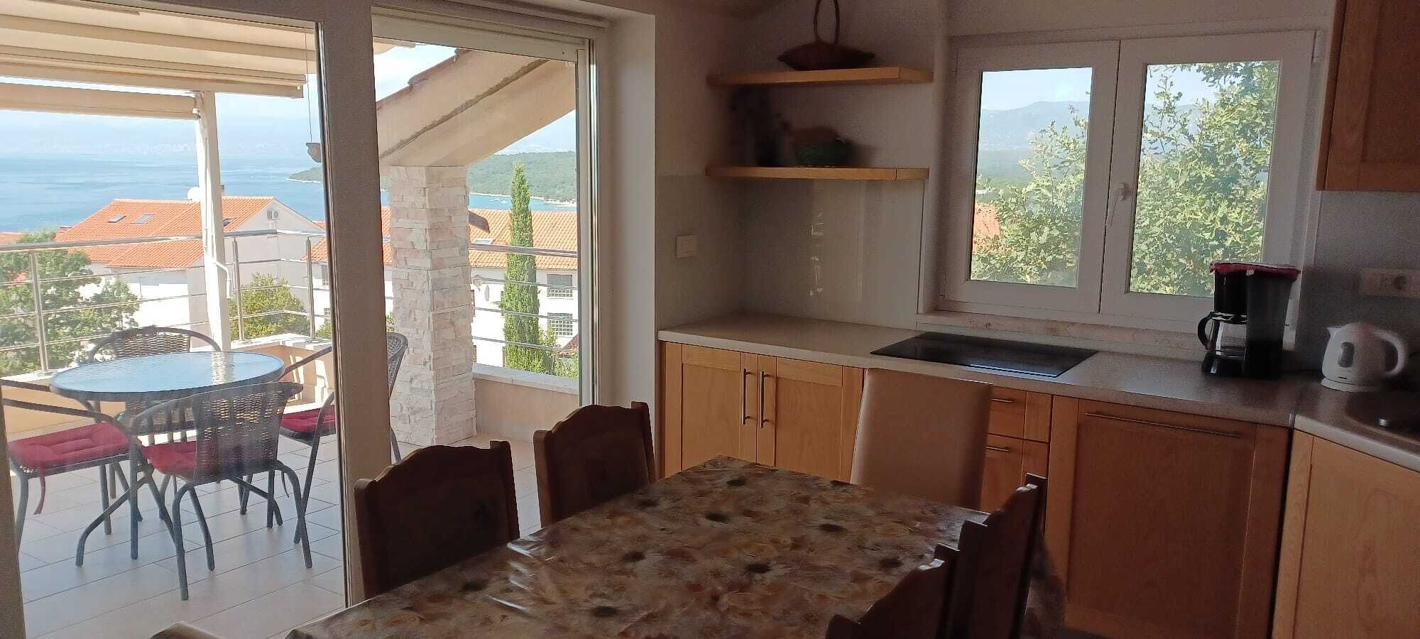 Kühlschrank, Ofen, Herdplatte, Geschirrspüler