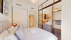 1 bedroom, iron/ironing board, WiFi, bed sheets