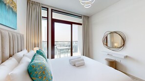 2 bedrooms, desk, iron/ironing board, free WiFi