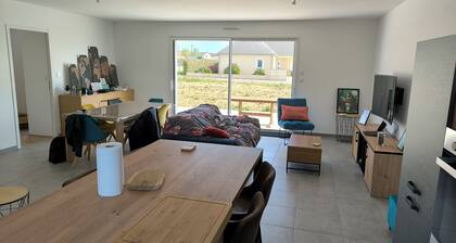 Cosy guest room - Free parking - Near VNB Festival