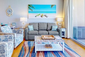 TV - Gulf View Luxury 1412- sleeps 6- Gulf Views (Panama City Beach)