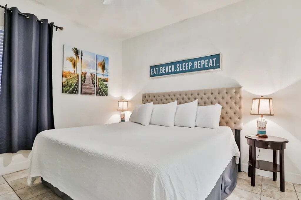 1 bedroom, desk, free WiFi, bed sheets