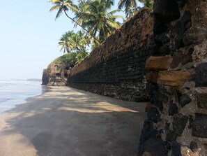 Beach - Stress Relieving Abode  (district murud)