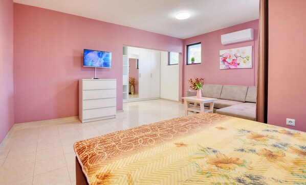 Room - Guest house Andrea (Dobrich Province)