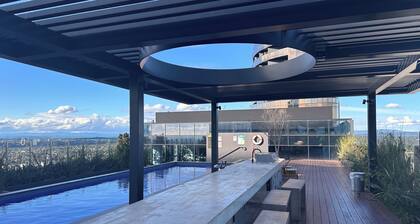 Metropolitan Oasis, 2B1B Apartment Box Hill