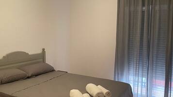 3 chambres, fer et planche Ă repasser, lit parapluie, Wi-Fi gratuit