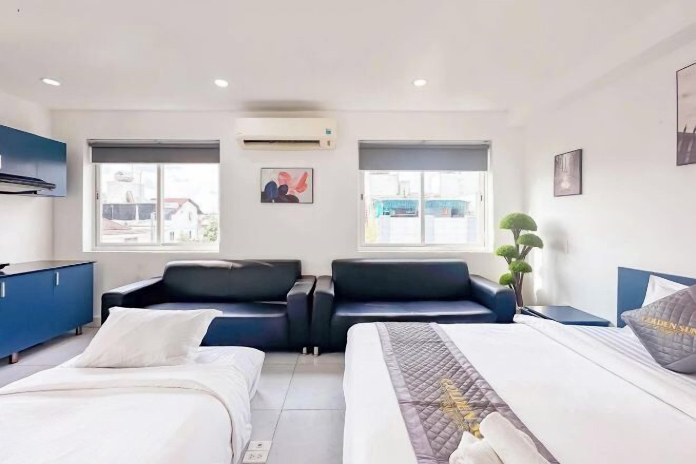 In-room safe, blackout drapes, soundproofing, iron/ironing board