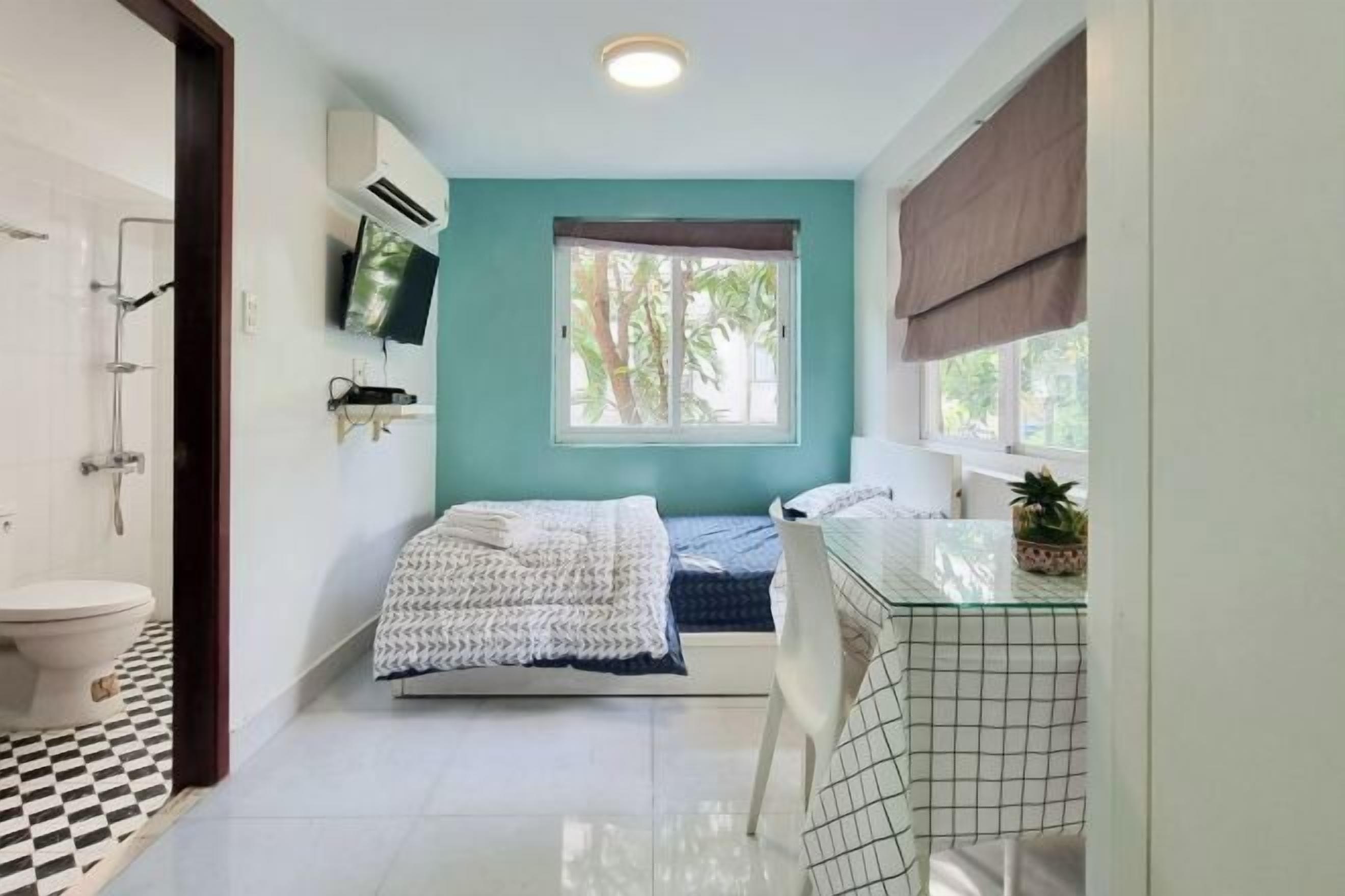 In-room safe, desk, blackout curtains, soundproofing