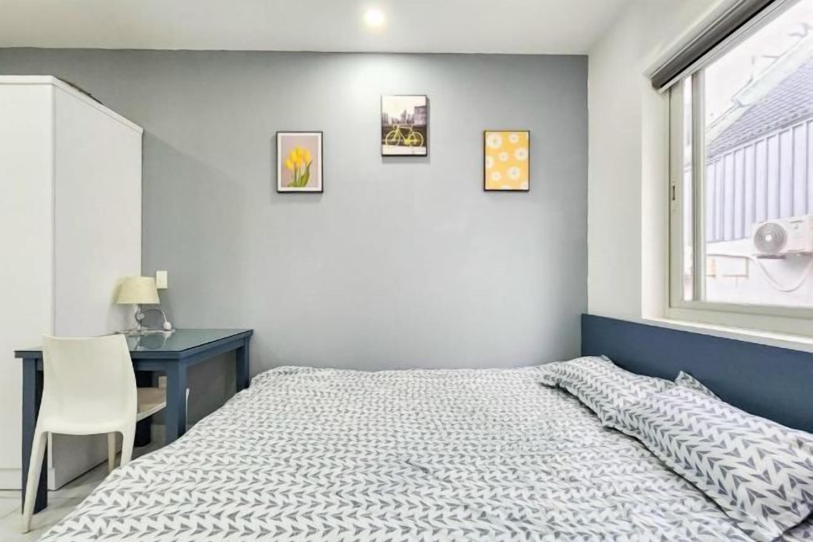 In-room safe, desk, blackout curtains, soundproofing