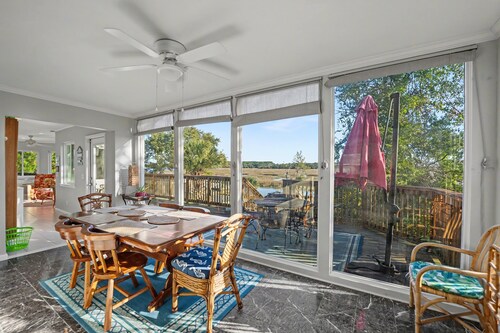 High Tides & Positive Vibes with an elevator,  pool and dock!