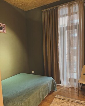 Superior Double Room | Iron/ironing board, free WiFi - Blue Orange (Yerevan)