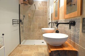 Bathroom - Mas des Druilles (Generargues)
