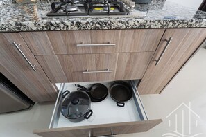 Fridge, microwave, stovetop, coffee/tea maker - Promo!-Pool-Sleep 6-Near Beach & Water Park-Gated (Mazatlán)