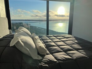 1 多间卧室、WiFi、床单