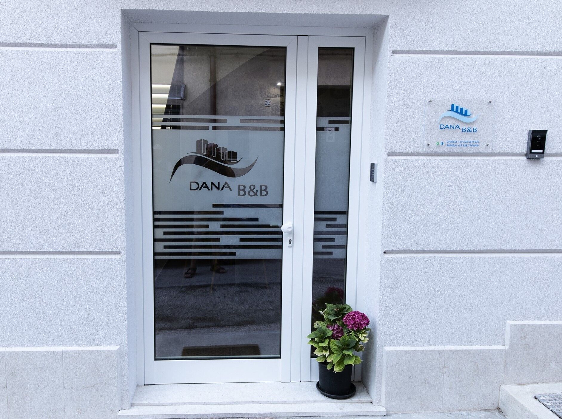 Fachada da propriedade