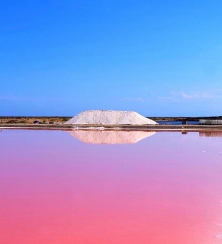 House 300 m from the beach, with very nice exterior