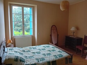 3 bedrooms