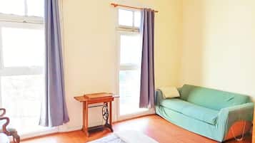 Comfort Quadruple Room, City View | Individually decorated, free WiFi