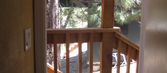 Stay at this centrally located mountain home!