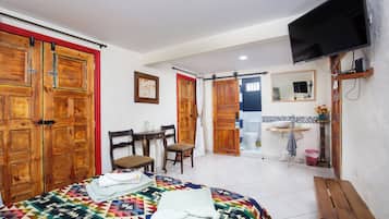 1 bedroom, down duvets, individually decorated, individually furnished