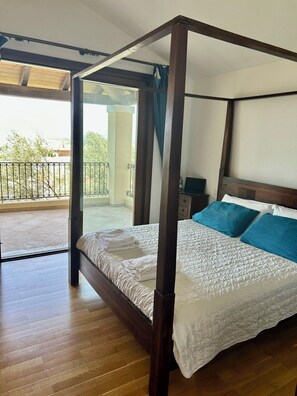 3 bedrooms, WiFi, bed sheets