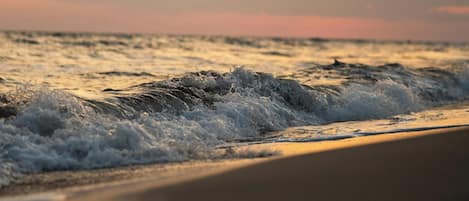 Room, 1 Bedroom, Smoking, Balcony | Beach