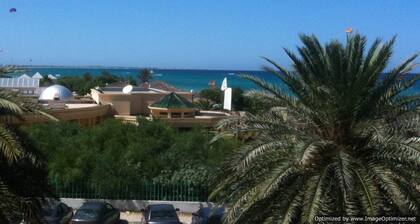 2-bedroom apartment in delightful Hiboun with AC and Sea view