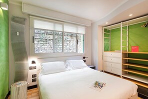 Apartment, Balcony, Sea View | Laptop workspace, iron/ironing board, free WiFi, bed sheets