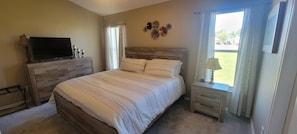 5 soverom, strykejern/-brett, wi-fi og sengetøy