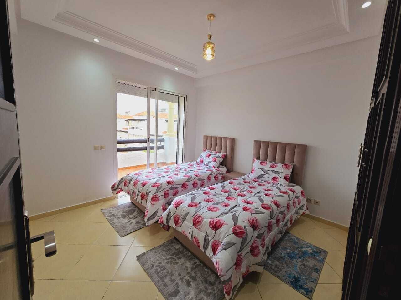 2 bedrooms, bed sheets