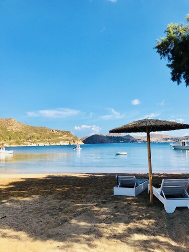 Patmos Beach Stone House, in Sapsila. Slow living on the beach.