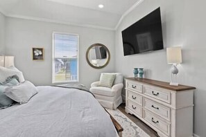 3 Schlafzimmer, Bügeleisen/Bügelbrett, Reisekinderbett, WLAN