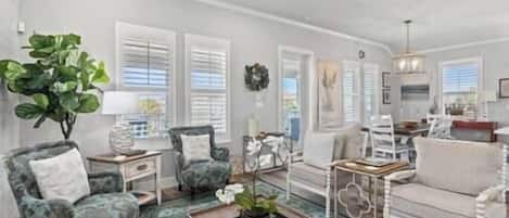 Télévision, cheminée