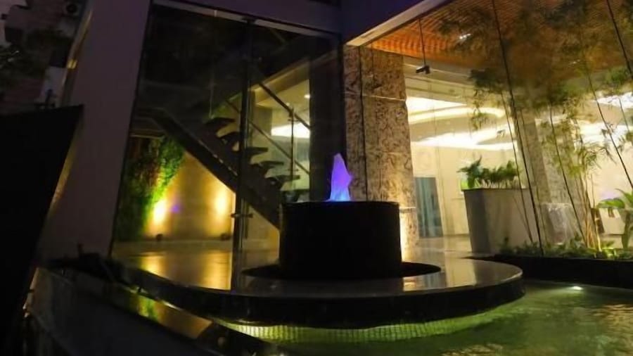 Pearl Hotel