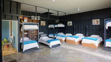 1 bedroom, individually furnished, free WiFi, bed sheets